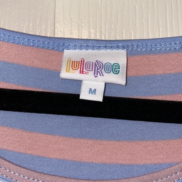 LuLaRoe woman’s dress Julia size M striped - Picture 4 of 10